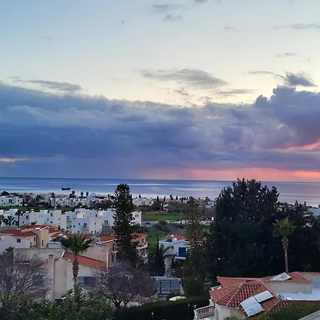 Pj's Apartment, Paphos, Cyprus Apartmán Klorakas