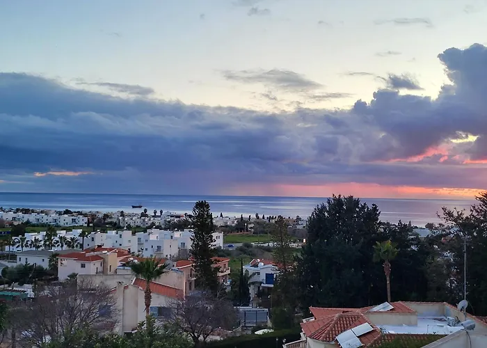 Pj's Apartment, Paphos, Cyprus Lägenhet Klorakas