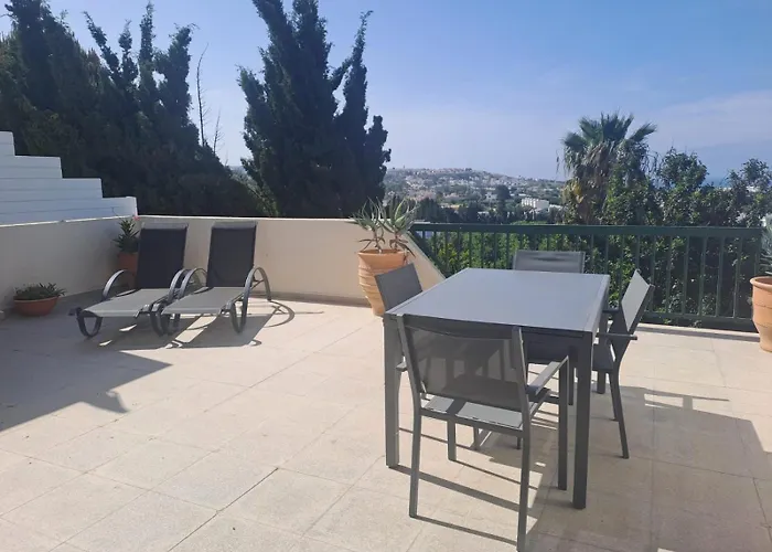 Pj's Apartment, Paphos, Cyprus Apartamento *